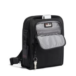 Tumi Alpha Medium Travel Tote Black -Trendy Tassenwinkel image 1127