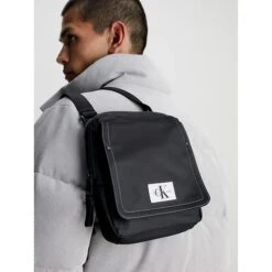 Calvin Klein Sport Essentials Rep Black 7 Calvin Klein Sport Essentials Rep Black -Trendy Tassenwinkel image 1139