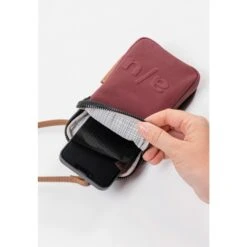 Aunts & Uncles Japan Uji Phonebag Cabernet 14 Aunts & Uncles Japan Uji Phonebag Cabernet -Trendy Tassenwinkel image 1270