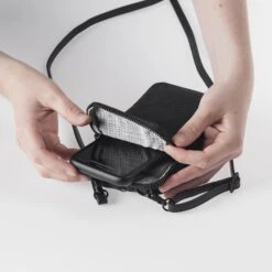 Aunts & Uncles Japan Uji Phonebag Fallen Rock -Trendy Tassenwinkel image 1290