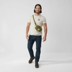 Fjallraven Kanken Hip Pack Graphite 11 Fjallraven Kanken Hip Pack Graphite -Trendy Tassenwinkel image 1680