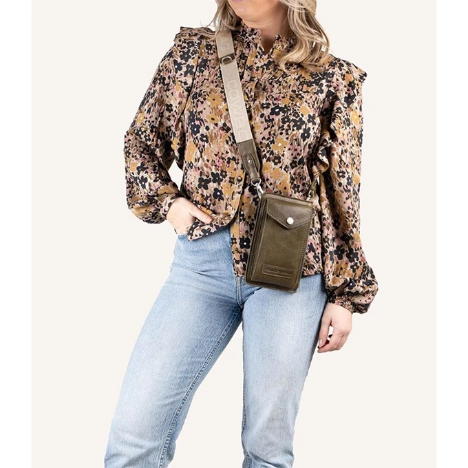 Cowboysbag Hanna Phonebag Camouflage Green 2 Cowboysbag Hanna Phonebag Camouflage Green - Afbeelding 2