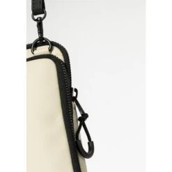 Aunts & Uncles Uji Japan Nishi Phonebag Sand -Trendy Tassenwinkel image 1873