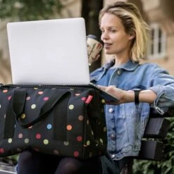 Reisenthel Travelling Allrounder M Dots 9 Reisenthel Travelling Allrounder M Dots -Trendy Tassenwinkel image 4037