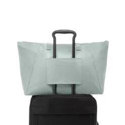 Tumi Voyageur Just In Case Tote Mist 12 Tumi Voyageur Just In Case Tote Mist -Trendy Tassenwinkel image 4809