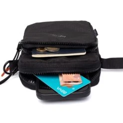 Lefrik Tokyo Crossbody Black -Trendy Tassenwinkel image 636