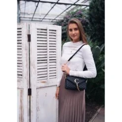 Charm London Belleville Schoudertas Zwart-zilver -Trendy Tassenwinkel image 693