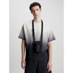 Calvin Klein Ck Must T Reporter X Ck Black -Trendy Tassenwinkel image 792