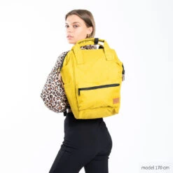 New Rebels ® Heaven Shopper -Rugzak - 15L - Polyester - Mintblauw -Trendy Tassenwinkel new rebels heaven shopper rugzak 15l polyester min 4