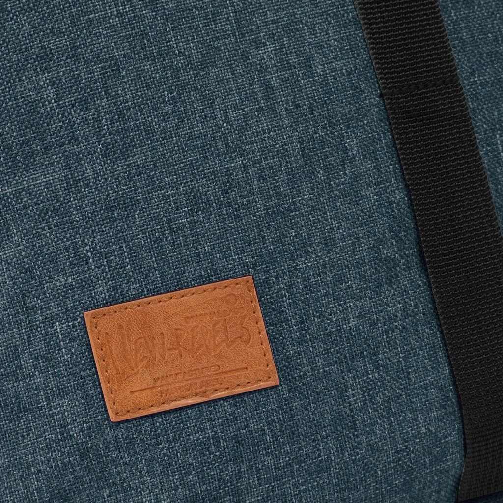 New Rebels ® Heaven Urban Transport - Rugzak -Rugtas - Laptopvak - Polyester - Donkerblauw 4 New Rebels ® Heaven Urban Transport - Rugzak -Rugtas - Laptopvak - Polyester - Donkerblauw - Afbeelding 4