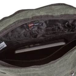 New Rebels ® Heaven Urban Transport - Rugzak -Rugtas - Laptopvak - Polyester - Donkergroen 12 New Rebels ® Heaven Urban Transport - Rugzak -Rugtas - Laptopvak - Polyester - Donkergroen -Trendy Tassenwinkel new rebels heaven urban transport rugzak rugtas la 75