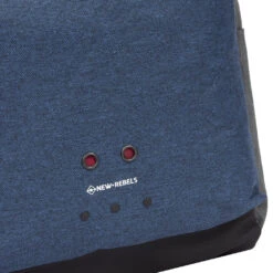New Rebels ® Morris Big Roll Top Rugzak Navy 2Tone 16L 27X15X47CM -Trendy Tassenwinkel new rebels morris big roll top rugzak navy 2tone 1 8