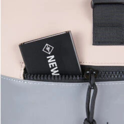 New Rebels Bowie New York Oud Roze 16L Rugzak Rolltop Waterafstotend Laptop 15.6 9 New Rebels Bowie New York Oud Roze 16L Rugzak Rolltop Waterafstotend Laptop 15.6 -Trendy Tassenwinkel new rebels new rebels bowie new york oud roze 16l 3