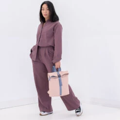 New Rebels ® Tim Rolltop Rugtas Small Soft Pink/Lila -Trendy Tassenwinkel new rebels tim rolltop rugtas small soft pink lila 3