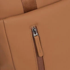 New Rebels ® William - Schooltas - Rugzak - Cognac - 20L-Waterafstotende Rugtas 11 New Rebels ® William - Schooltas - Rugzak - Cognac - 20L-Waterafstotende Rugtas -Trendy Tassenwinkel new rebels william schooltas rugzak cognac 20l wat 2