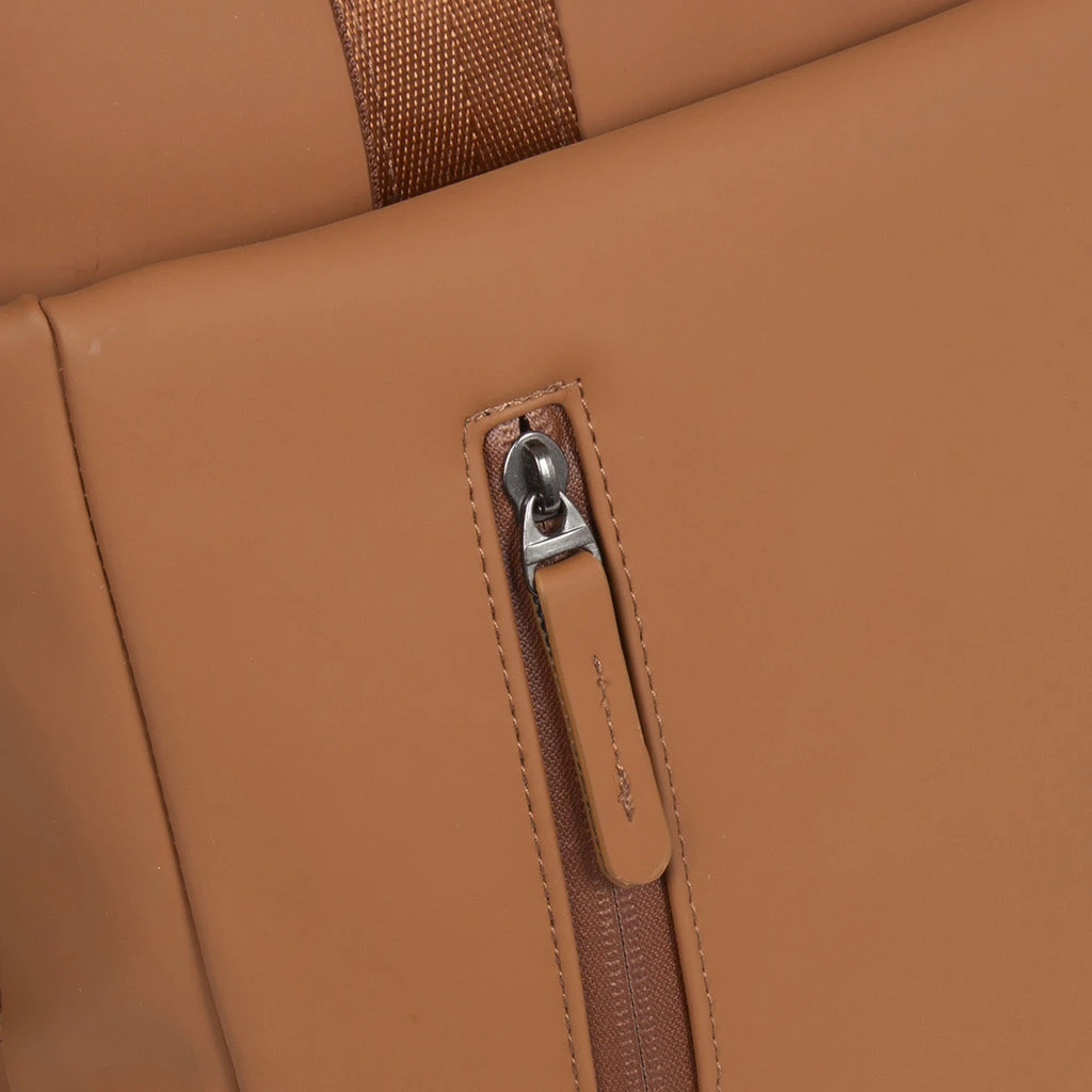 New Rebels ® William - Schooltas - Rugzak - Cognac - 20L-Waterafstotende Rugtas 3 New Rebels ® William - Schooltas - Rugzak - Cognac - 20L-Waterafstotende Rugtas - Afbeelding 3