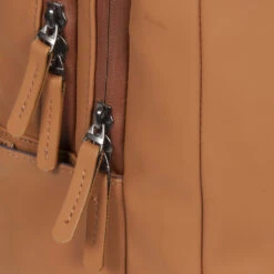 New Rebels ® William - Schooltas - Rugzak - Cognac - 20L-Waterafstotende Rugtas 13 New Rebels ® William - Schooltas - Rugzak - Cognac - 20L-Waterafstotende Rugtas -Trendy Tassenwinkel new rebels william schooltas rugzak cognac 20l wat 3